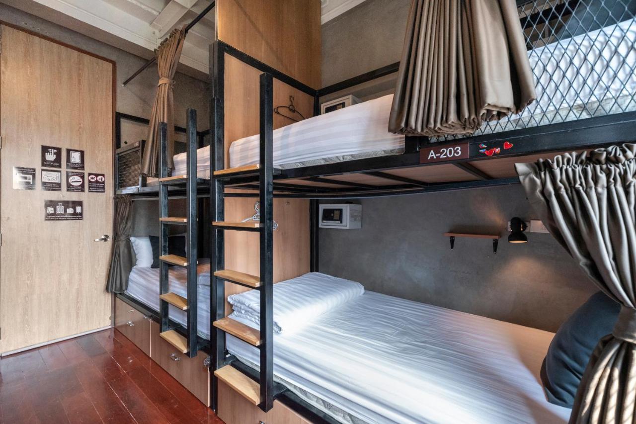 Oyo 685 Am Bed Hostel Bangkok Exterior foto